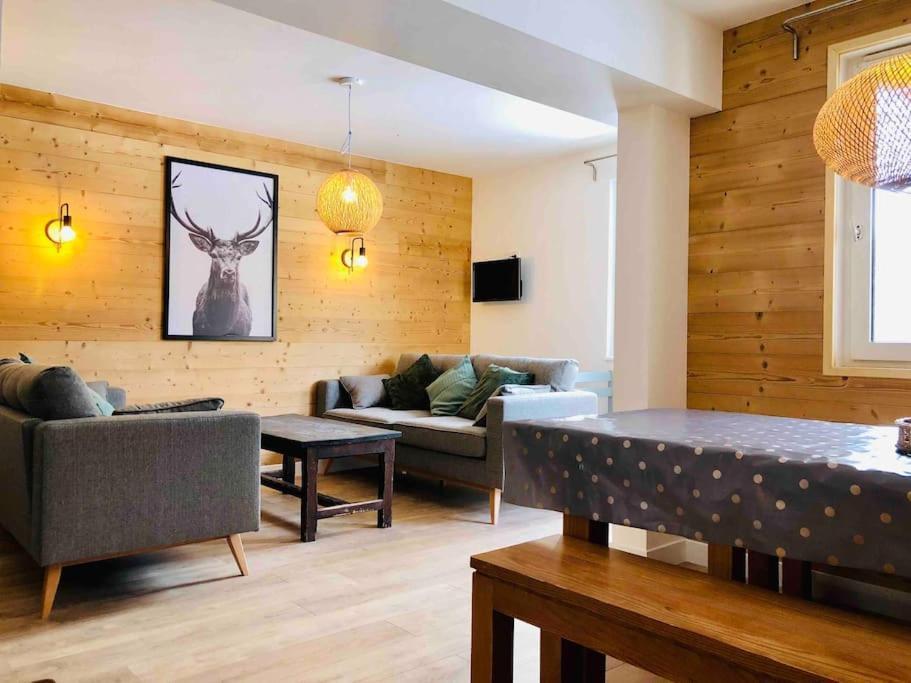 Appartement T4 8 Couchages Spacieux Et Cosy Au Pied Des Pistes Génos 外观 照片